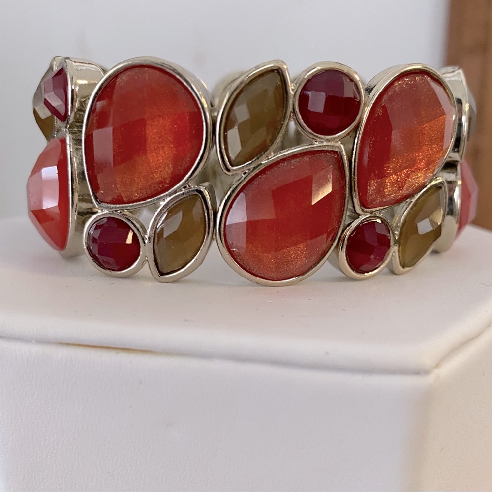 Premier Designs stretch bracelet